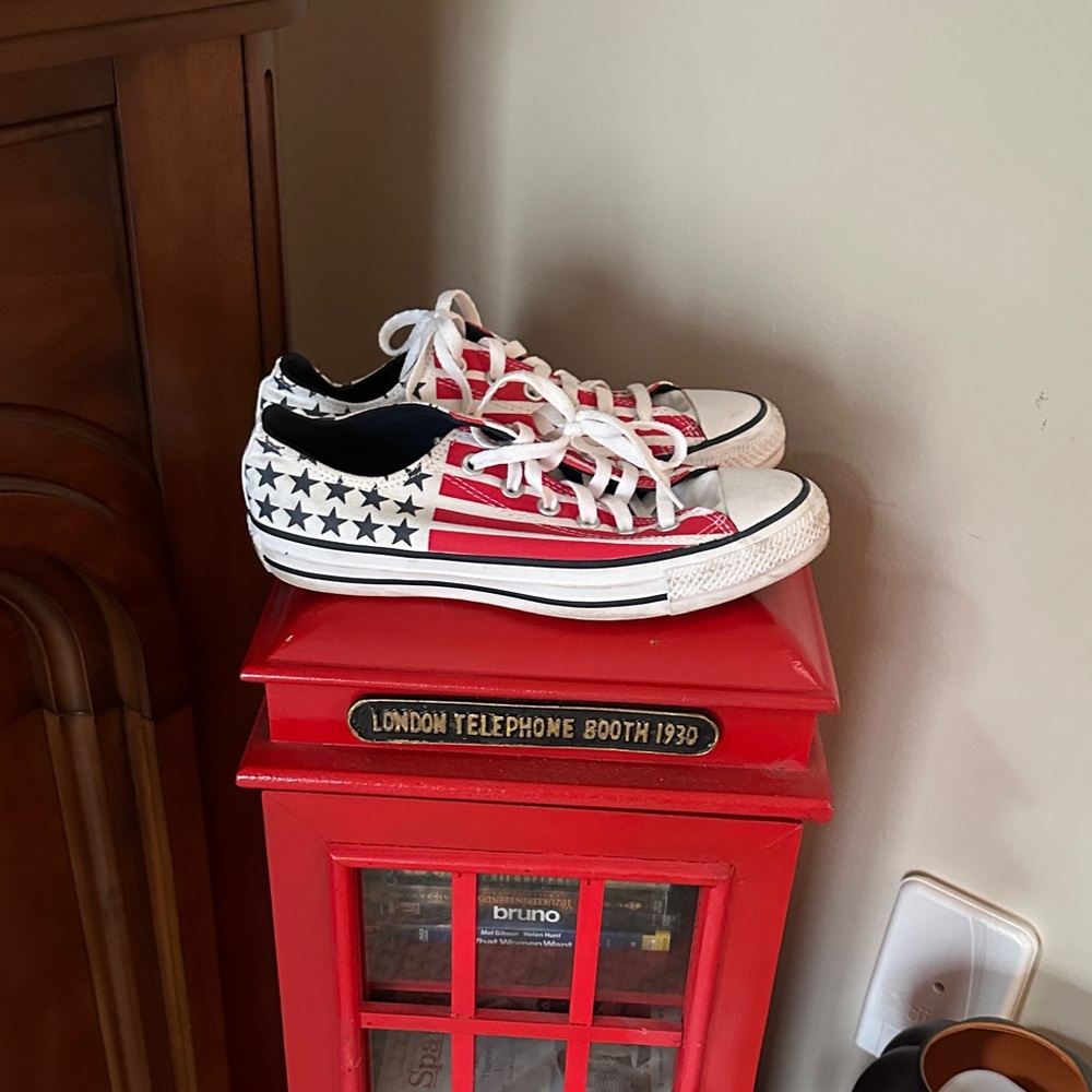 Converse Red and White Star sneakers US flag